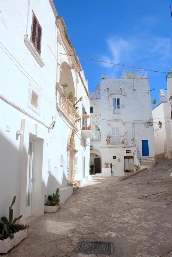 Stellaris Suite Con Jacuzzi Idromassaggio E Incantevole Vista Mare Ostuni Esterno foto