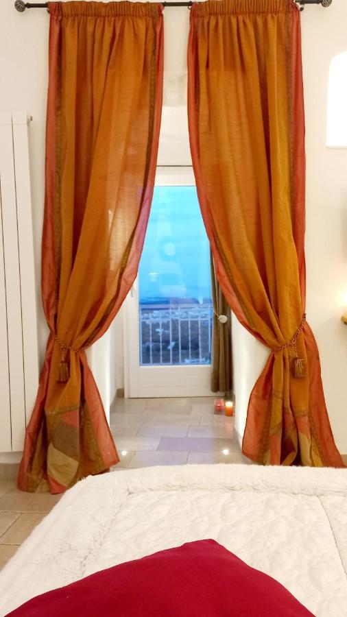 Stellaris Suite Con Jacuzzi Idromassaggio E Incantevole Vista Mare Ostuni Esterno foto