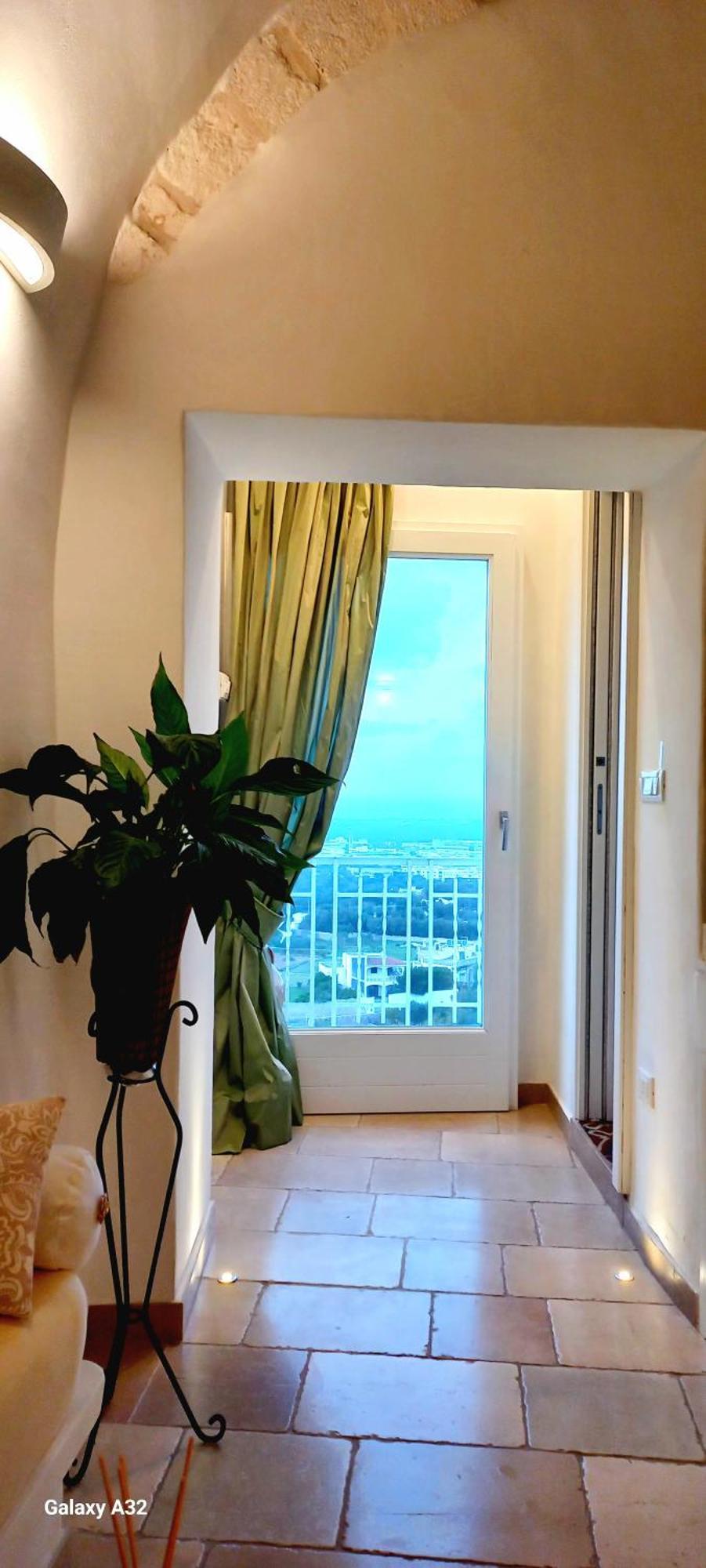 Stellaris Suite Con Jacuzzi Idromassaggio E Incantevole Vista Mare Ostuni Esterno foto